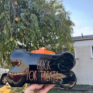 Rae Dunn TRICK FOR TREATS Bone-Shaped Dog Treat Canister Glazed Ceramic